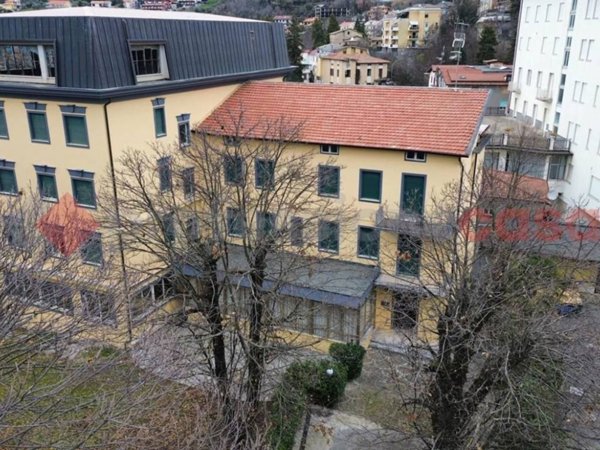 intera palazzina in vendita a Fiuggi