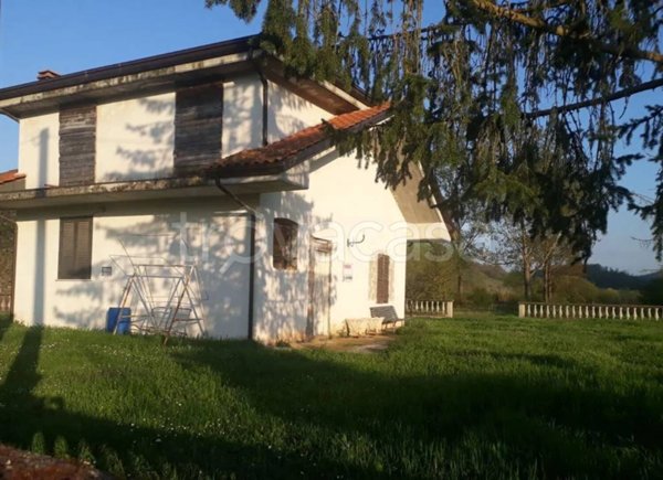 casa indipendente in vendita a Fiuggi