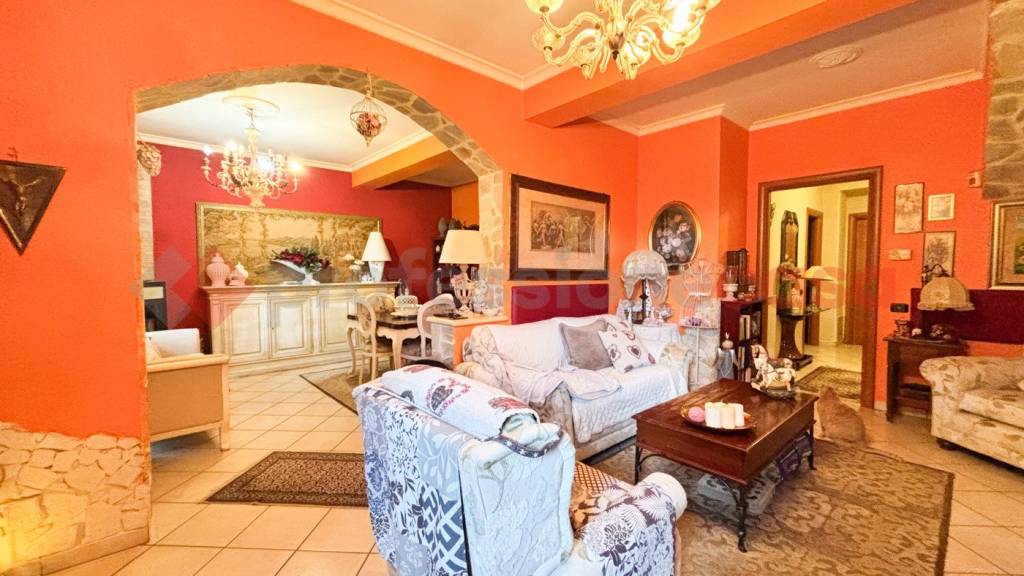 casa indipendente in vendita a Fiuggi