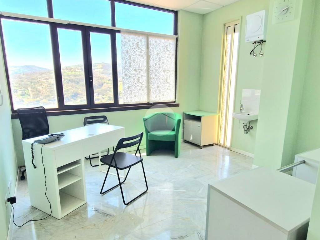 negozio in vendita a Fiuggi