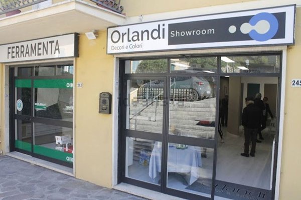 negozio in vendita a Fiuggi