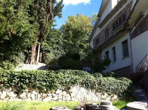 casa indipendente in vendita a Fiuggi