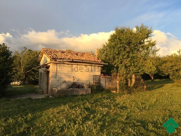 casa indipendente in vendita a Fiuggi