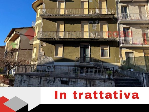 intera palazzina in vendita a Fiuggi