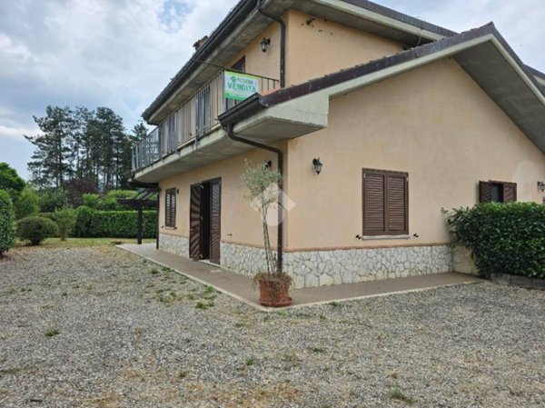 casa indipendente in vendita a Fiuggi