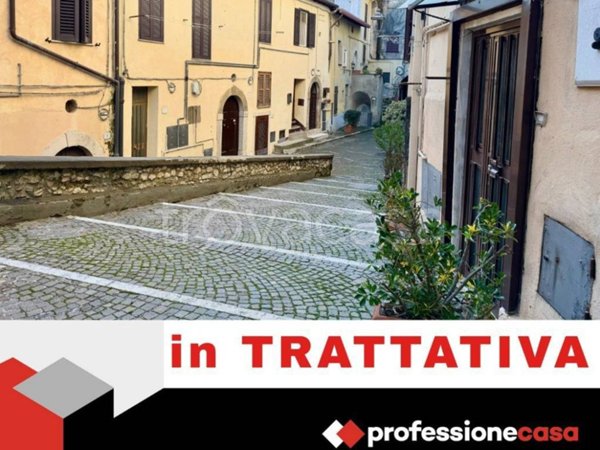 casa indipendente in vendita a Fiuggi