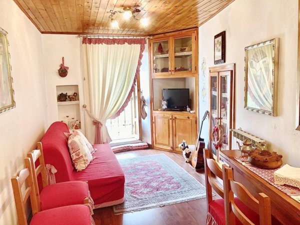 casa indipendente in vendita a Fiuggi