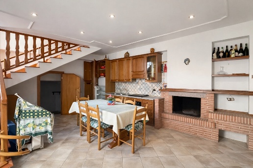 intera palazzina in vendita a Fiuggi