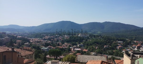 casa semindipendente in vendita a Fiuggi