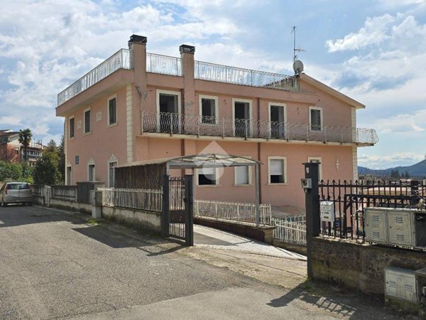 casa indipendente in vendita a Fiuggi
