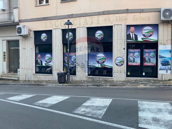 locale commerciale in vendita a Fiuggi