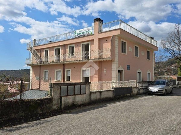 casa indipendente in vendita a Fiuggi