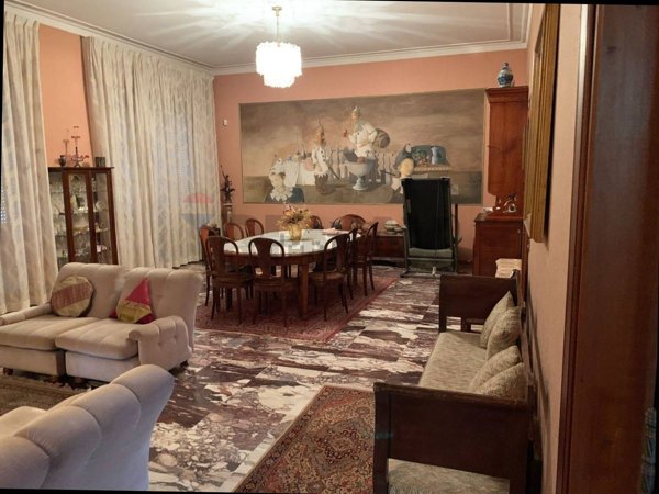 casa indipendente in vendita a Fiuggi