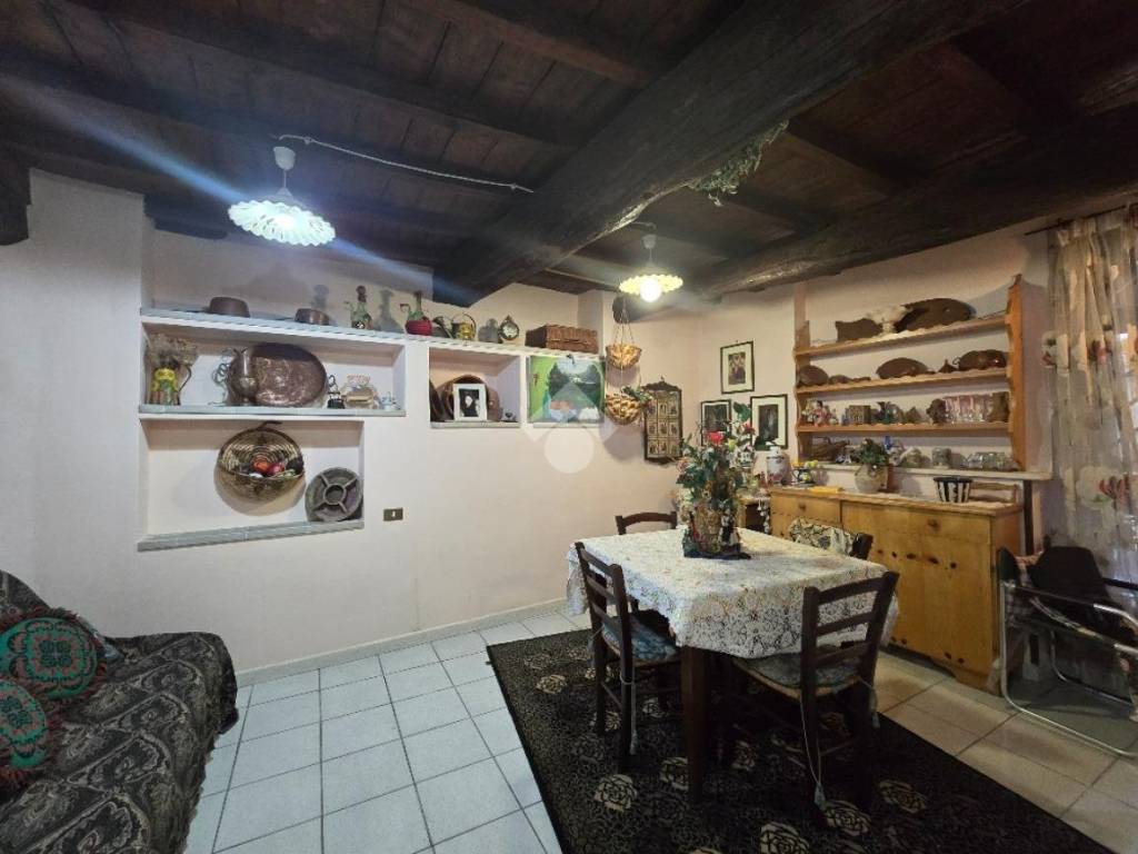 casa indipendente in vendita a Fiuggi