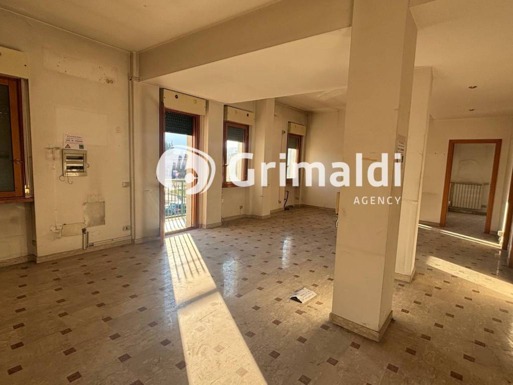 ufficio in vendita a Fiuggi