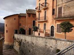 casa indipendente in vendita a Fiuggi