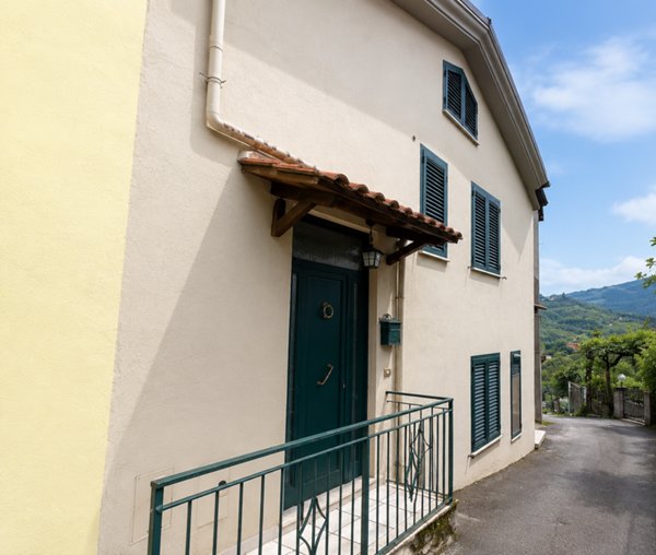 casa indipendente in vendita a Fiuggi