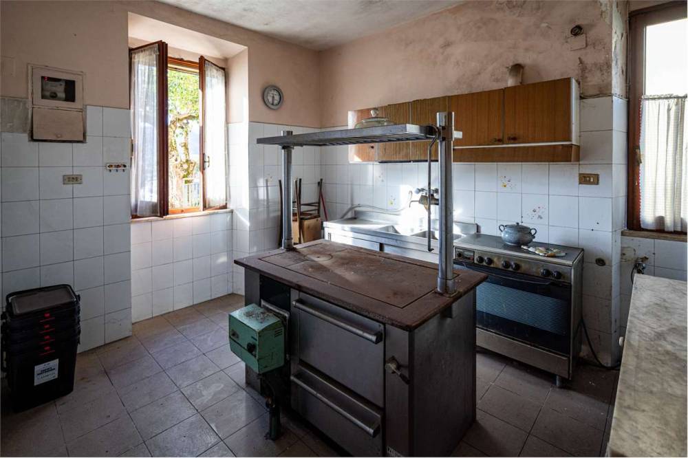 casa indipendente in vendita a Fiuggi