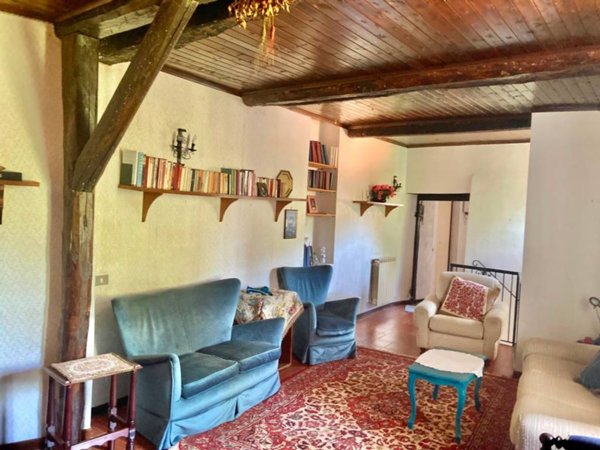 casa indipendente in vendita a Fiuggi