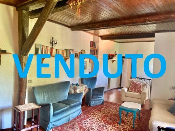 casa indipendente in vendita a Fiuggi