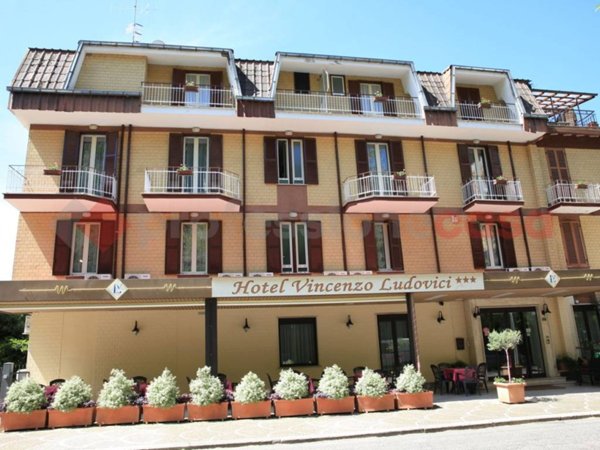 intera palazzina in vendita a Fiuggi