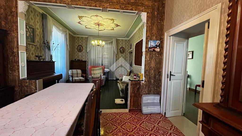 casa indipendente in vendita a Fontana Liri