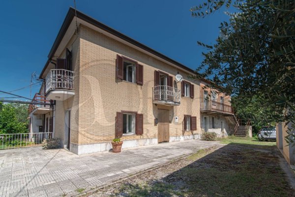 casa indipendente in vendita a Fontana Liri