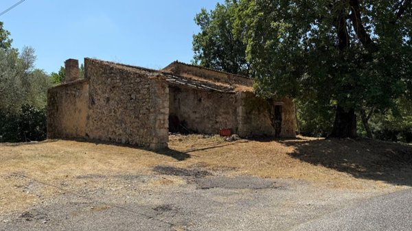 casa indipendente in vendita a Fontana Liri