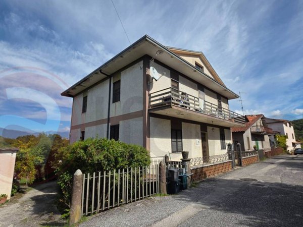 casa indipendente in vendita a Fontana Liri