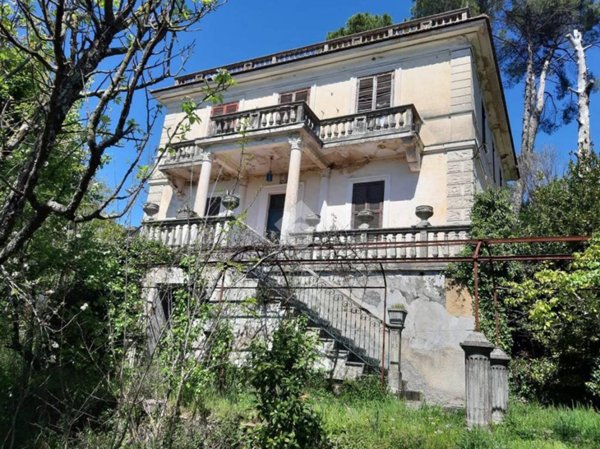 casa indipendente in vendita a Fontana Liri