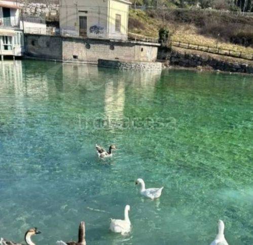 casa indipendente in vendita a Fontana Liri