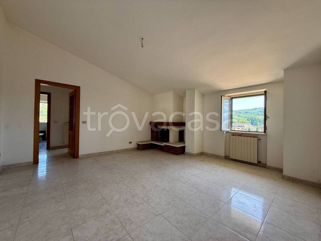 appartamento in vendita a Fontana Liri
