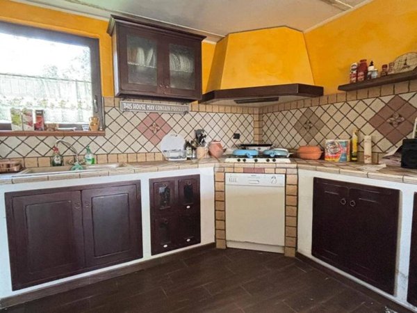 casa indipendente in vendita a Fontana Liri