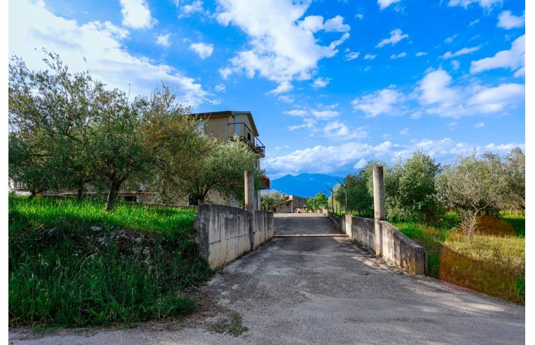 casa indipendente in vendita a Fontana Liri