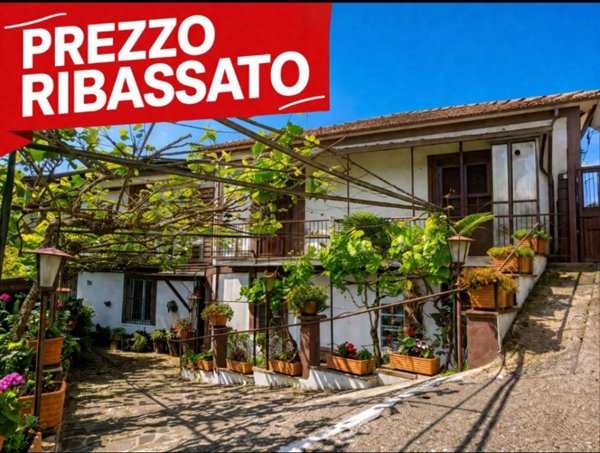 casa indipendente in vendita a Fontana Liri