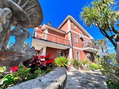 casa indipendente in vendita a Fontechiari