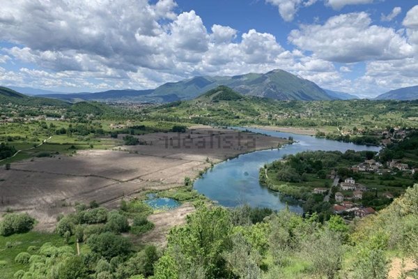casa indipendente in vendita a Fontechiari
