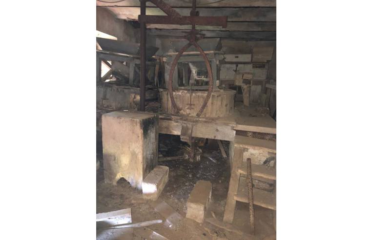 casa indipendente in vendita a Fontechiari