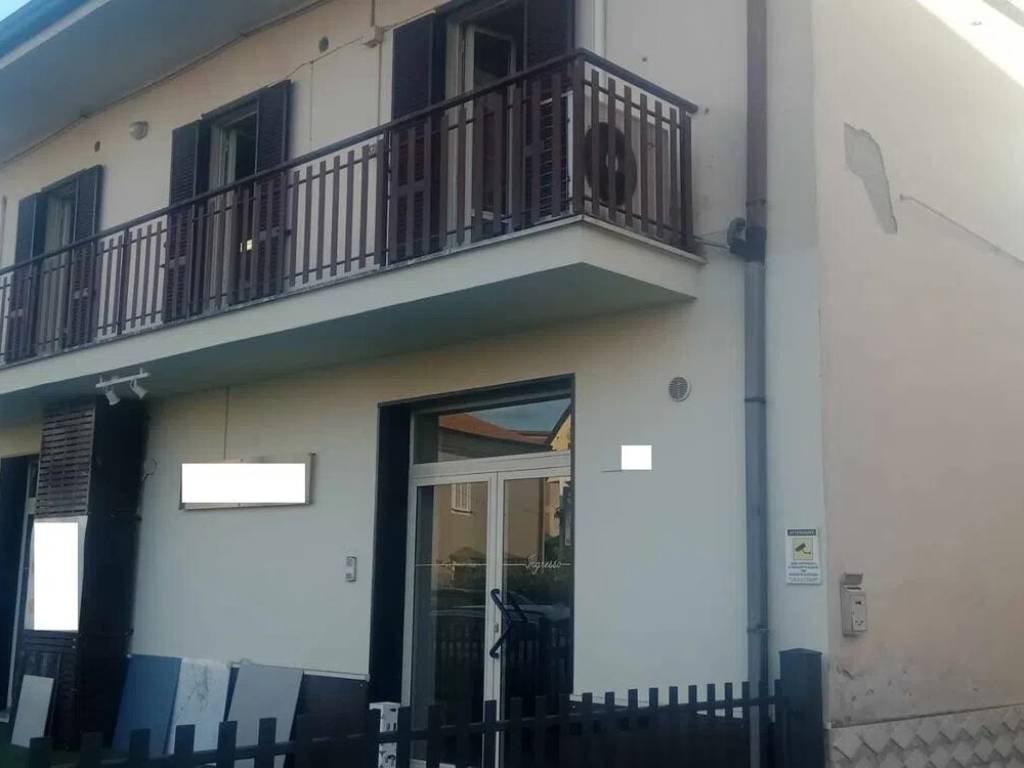 negozio in vendita a Frosinone