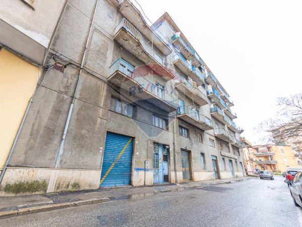 negozio in vendita a Frosinone