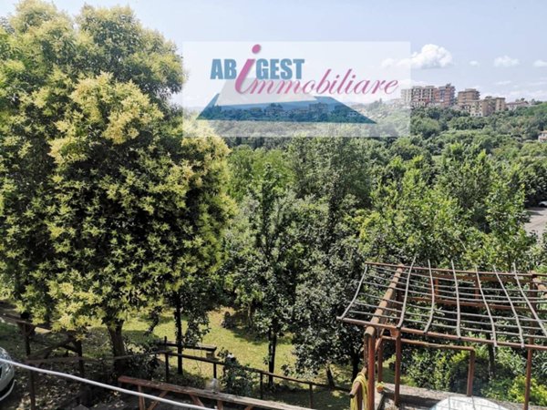 casa indipendente in vendita a Frosinone