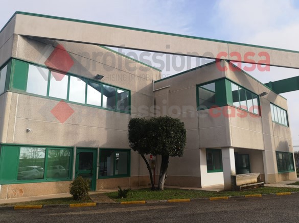 ufficio in vendita a Frosinone