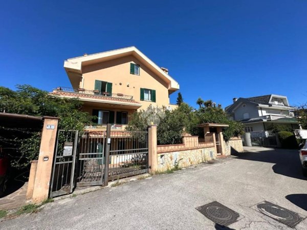 appartamento in vendita a Frosinone