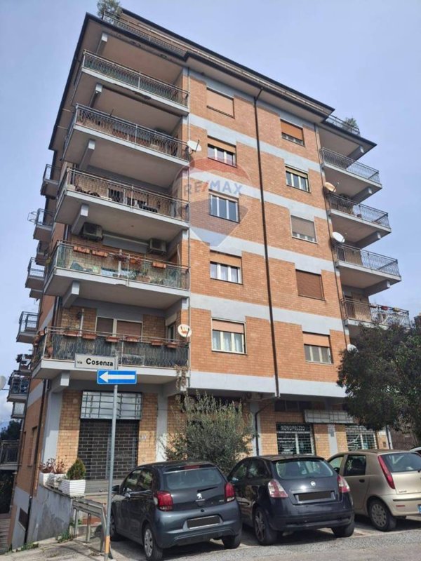negozio in vendita a Frosinone