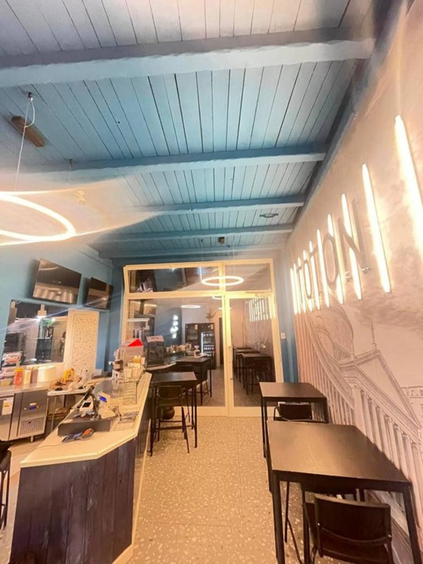 locale commerciale in vendita a Frosinone