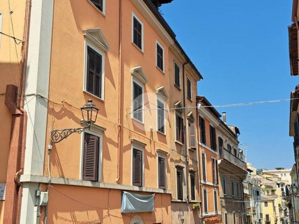 appartamento in vendita a Frosinone