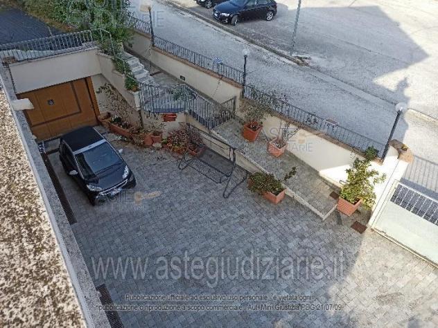 casa indipendente in vendita a Frosinone