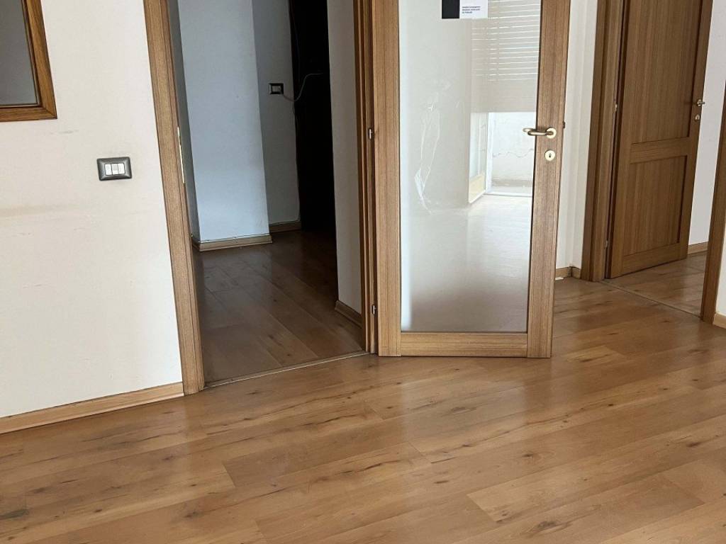 ufficio in vendita a Frosinone