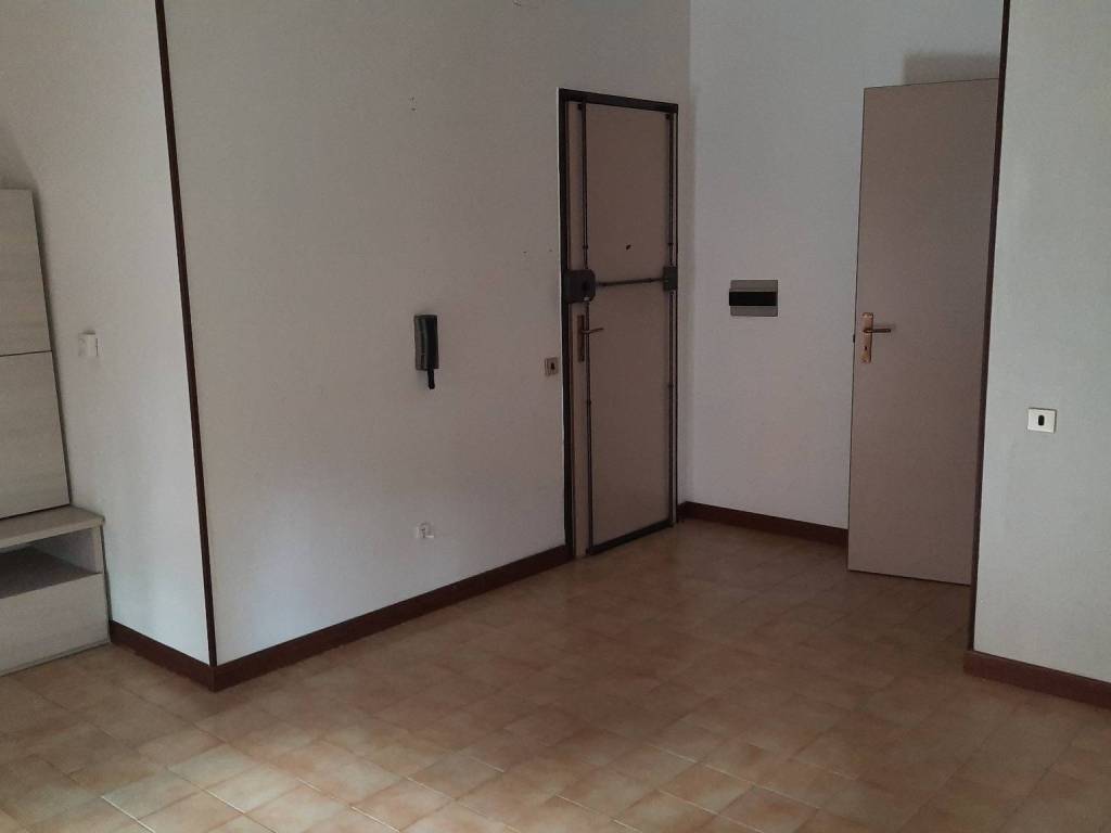 intera palazzina in vendita a Frosinone