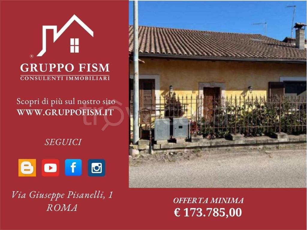 casa indipendente in vendita a Frosinone